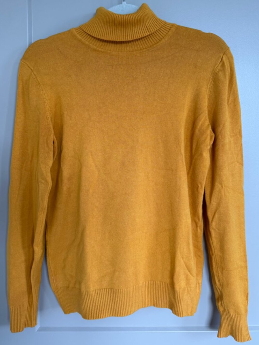 Joseph A. qu'est-ce que c'est silk? Turtleneck Sweater